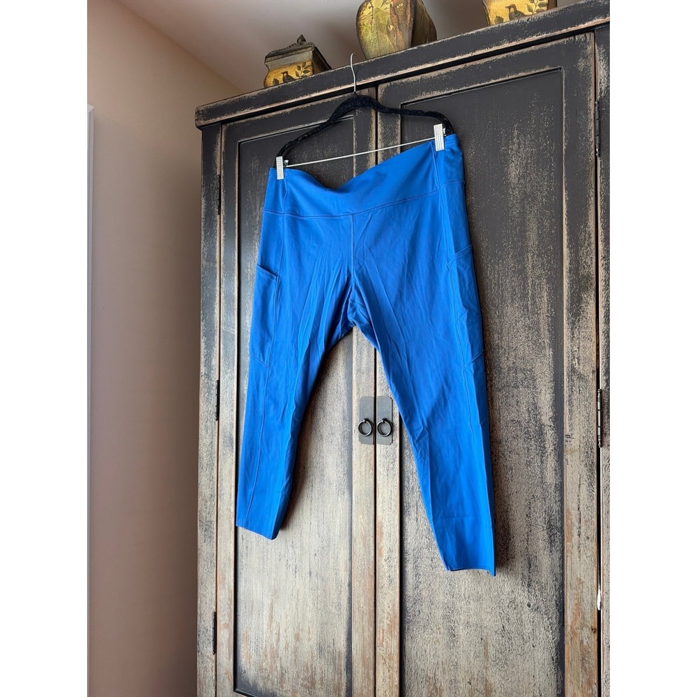 Lululemon Fast and Free High-Rise Tight 25" *Nulux
Symphony Blue 20